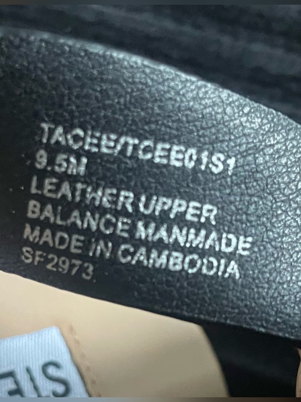 Steve Madden Tacee Black Leather Sandals - Picture 8 of 8